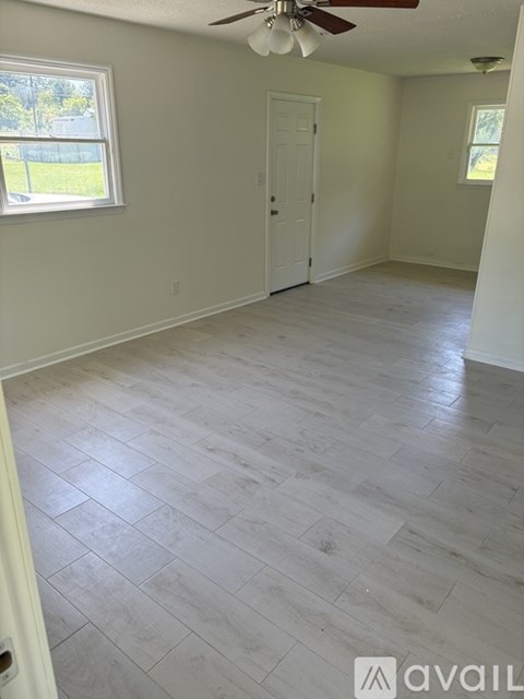 118 Stone Drive 3 Beds Apartment for Rent