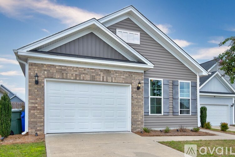 1428 Ardennes Drive 2 Beds Single Family Home for Rent - Photo gallery 2