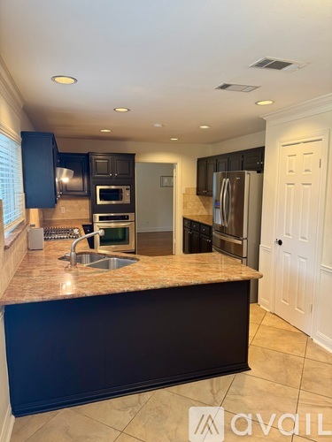 5803 Cedar Cliff Drive 4 Beds Single Family Home for Rent - Photo gallery 4