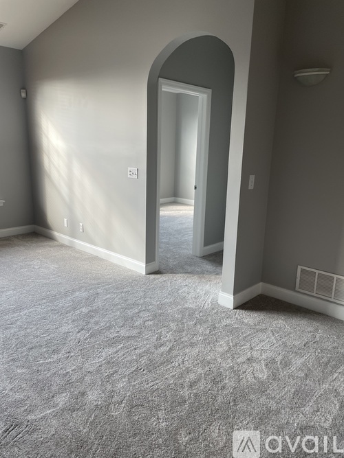 229 Adams Pointe Boulevard 1 Condo for Rent - Photo gallery 3