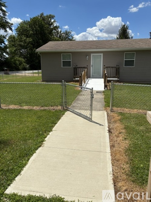 330 Hayes Avenue 1 Single Family Home for Rent - Photo gallery 1