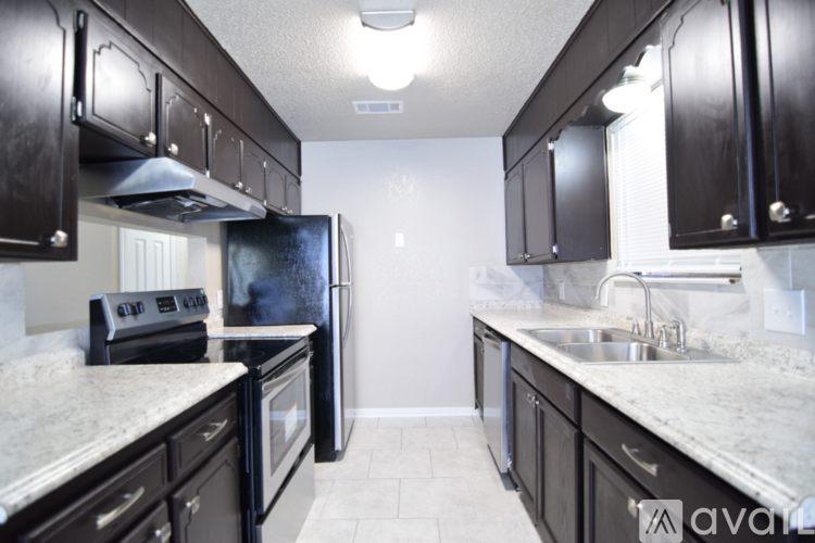 233 Bridle Dr 3 Beds Single Family Home for Rent - Photo gallery 4
