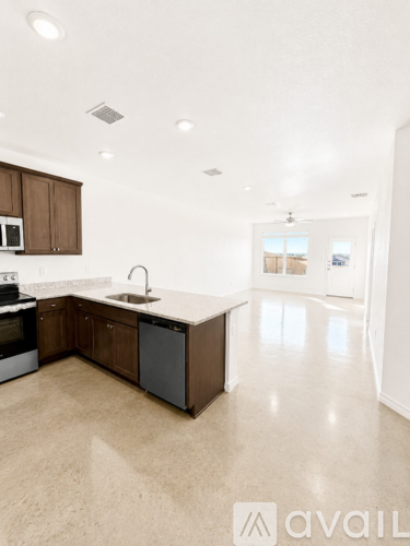 3802 American Elm Dr 3 Beds Apartment for Rent - Photo gallery 2