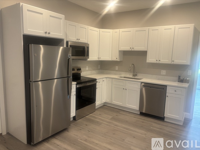 55 Graffam Road 2 Beds Condo for Rent - Photo gallery 3