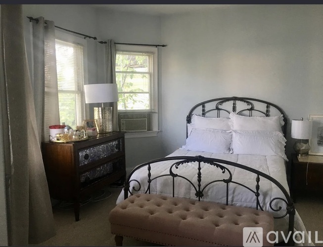 8 Roseclair Street 3 Beds Single Family Home for Rent - Photo gallery 3