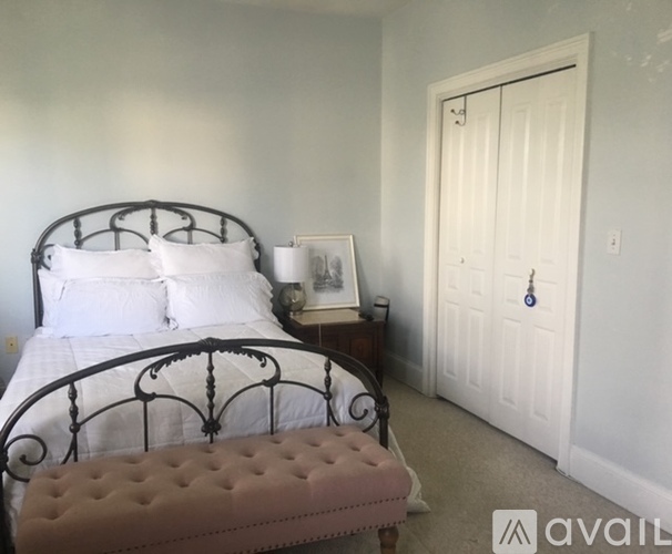 8 Roseclair Street 3 Beds Single Family Home for Rent - Photo gallery 4