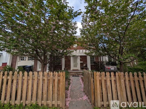 4521 38Th Street Northwest 3 Beds Apartment for Rent