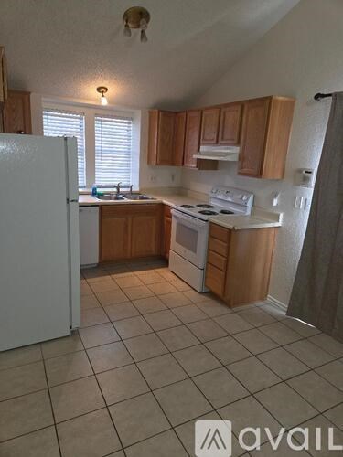 8111 West Wacker Road 3 Beds Apartment for Rent