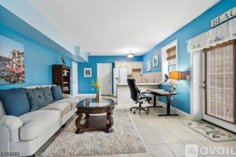 15 Groff Court 1 Apartment for Rent - Photo gallery 2