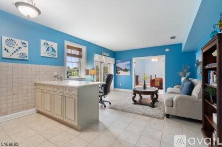 15 Groff Court 1 Apartment for Rent - Photo gallery 5
