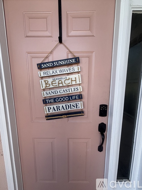 399 Renaissance Ave 3 Beds Townhouse for Rent - Photo gallery 3