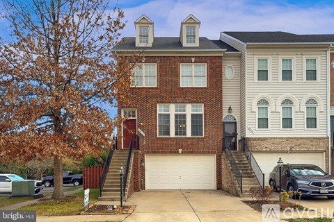 6913 Stanwick Square 3 Beds Apartment for Rent