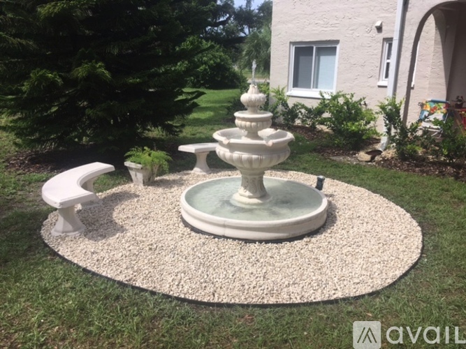 320 South Riverside Drive 2 Beds Apartment for Rent - Photo gallery 3