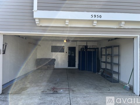 5950 Redcliff North Lane 3 Beds Apartment for Rent