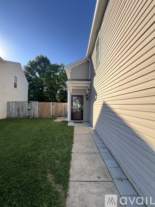 5950 Redcliff North Lane 3 Beds Single Family Home for Rent - Photo gallery 4