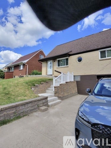 541 Guylyn Drive 4 Beds Apartment for Rent