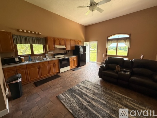 706 Loudon Road 1 Apartment for Rent - Photo gallery 3