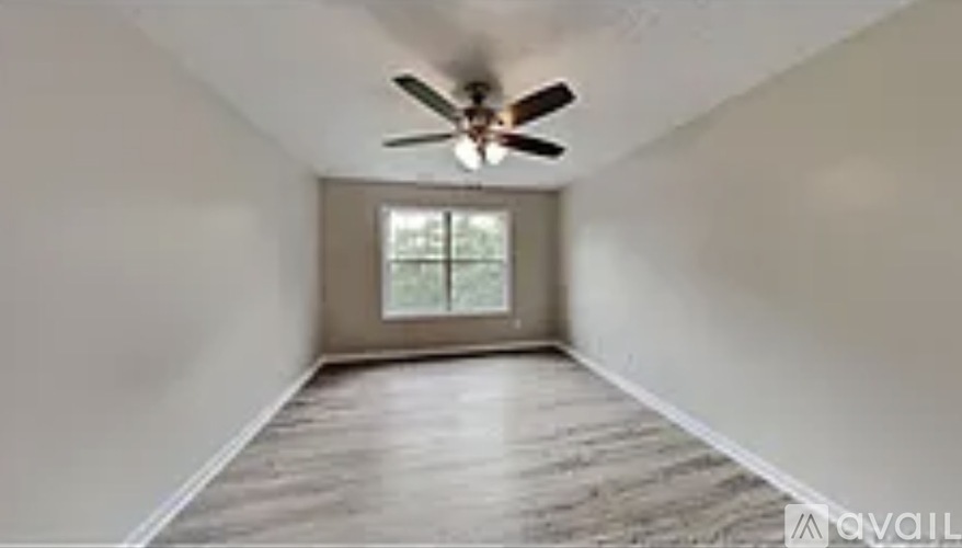 225 Waterdown Drive 2 Beds Condo for Rent - Photo gallery 2