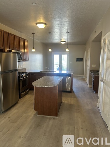 2150 South Main Street 2 Beds Condo for Rent - Photo gallery 2