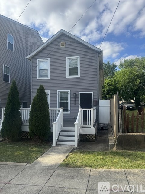 5806 Field Place Northeast 3 Beds Apartment for Rent