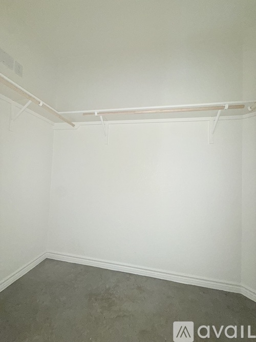 8901 Prickly Ash Drive 3 Beds Townhouse for Rent - Photo gallery 4