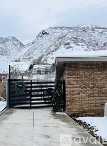 7561 Brighton Point Drive 3 Beds Single Family Home for Rent - Photo gallery 3
