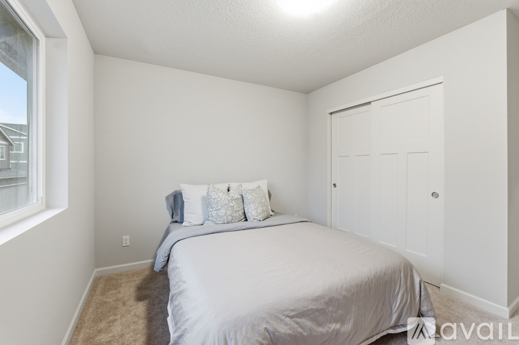 31066 Northwest Brooking Street 4 Beds Single Family Home for Rent - Photo gallery 2