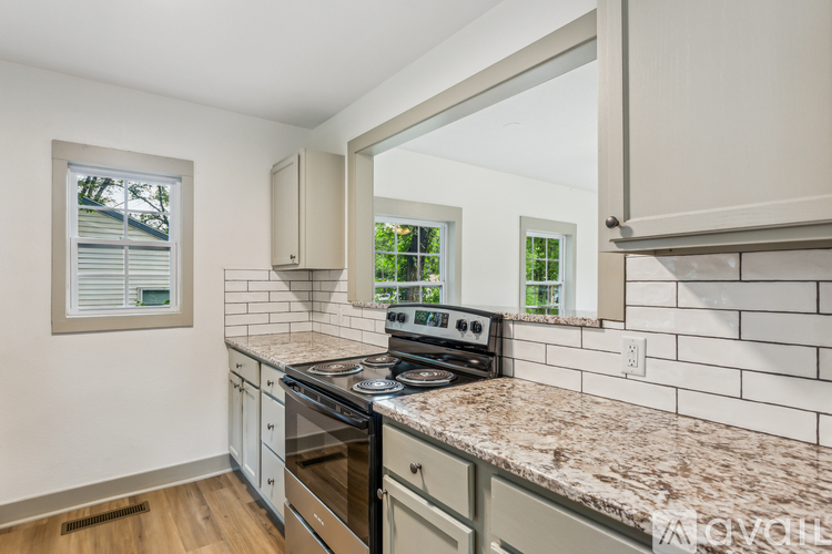 6543 N East Park View St 3 Beds Single Family Home for Rent - Photo gallery 2