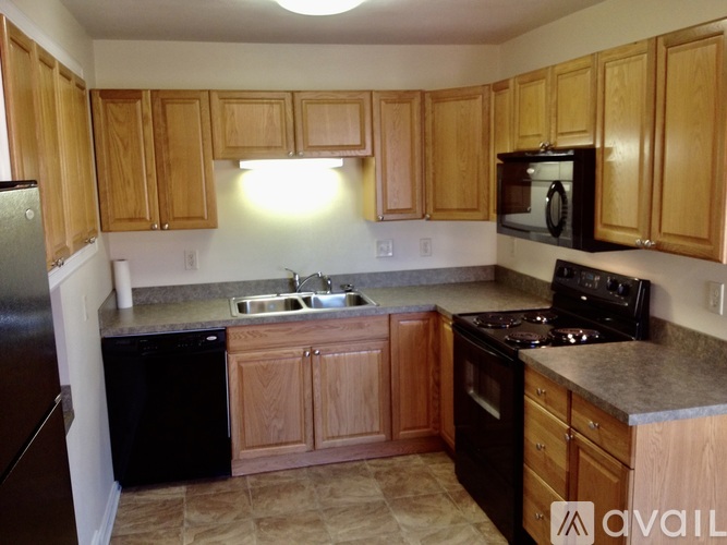 41 Oswego St 3 Beds Apartment for Rent - Photo gallery 2