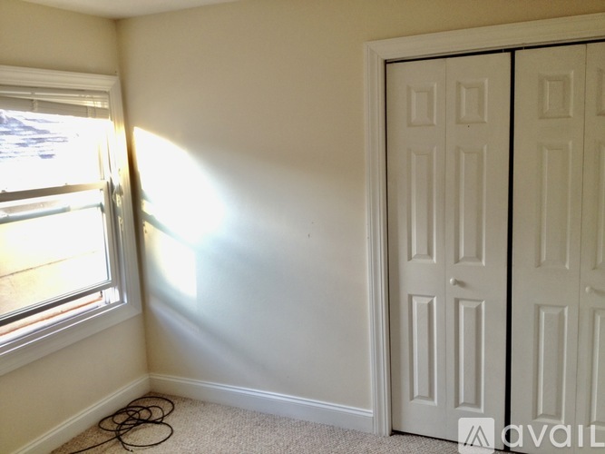 41 Oswego St 3 Beds Apartment for Rent - Photo gallery 3