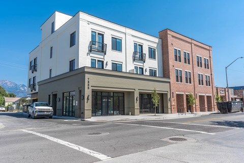 7555 South Main Street Studio-1 Apartment for Rent