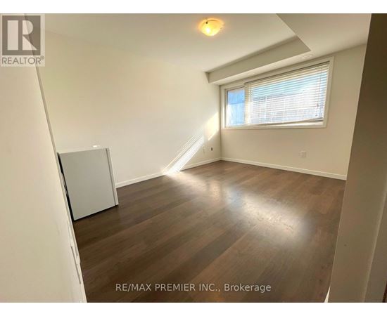 3922 MAJOR MACKENZIE DRIVE 4 Beds Home, Townhouse for Rent - Photo gallery 4