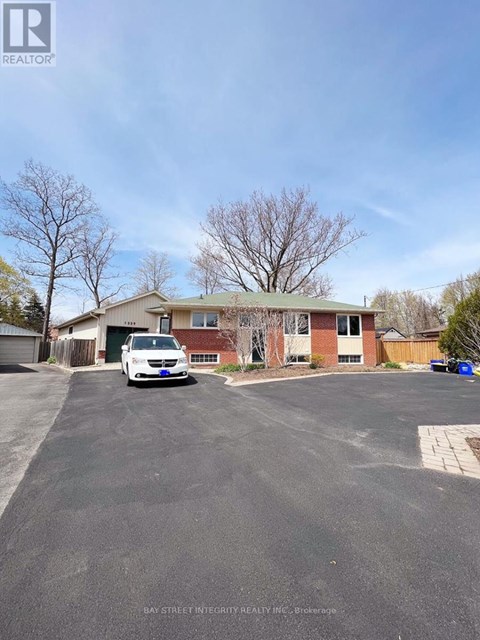 2 - 1339 PINEGROVE ROAD 1 Apartment for Rent
