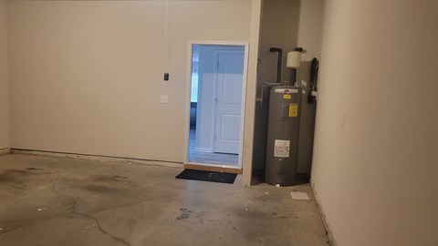 10 Bayberry Cir 3 Beds Apartment for Rent