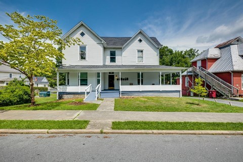 210 West Locust Street 1 Apartment for Rent