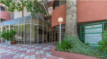 512 Veteran Avenue 2 Beds Apartment for Rent