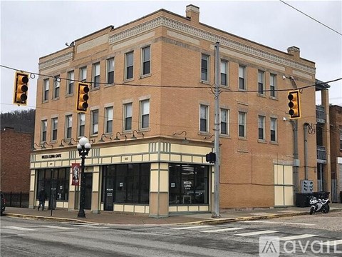 649 Midland Avenue 3 Beds Apartment for Rent