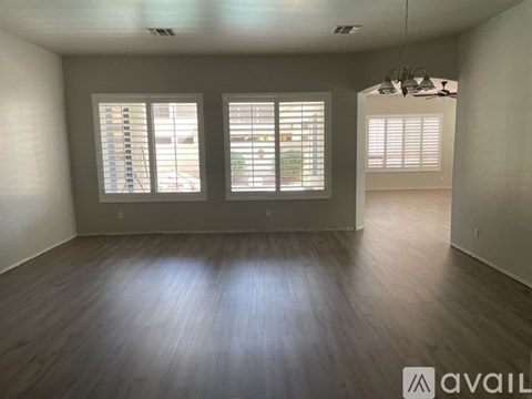 694 West Desert Broom Drive 4 Beds Apartment for Rent