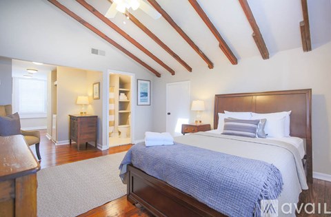 124 E Liberty Studio Apartment for Rent