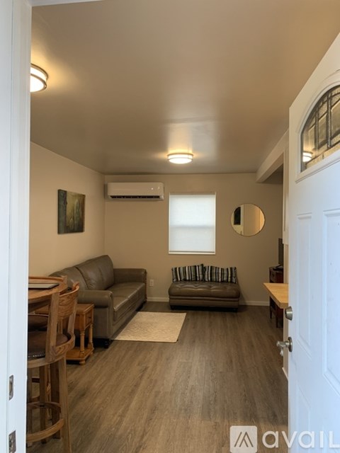 SW Rogue River Rd 1 Apartment for Rent