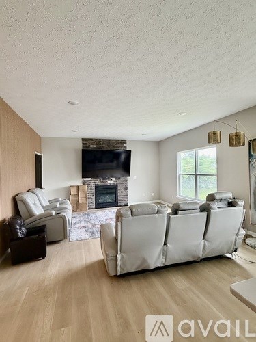 3367 Ponderosa Trail 4 Beds Apartment for Rent
