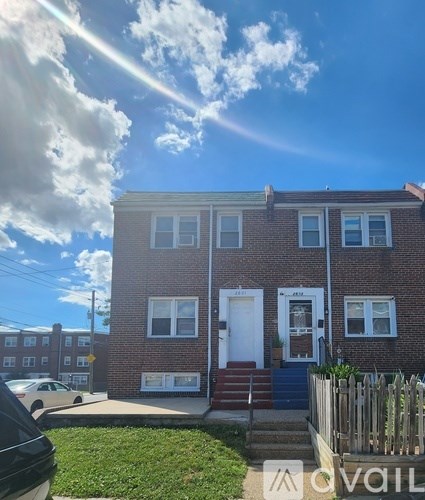 2601 North Heald Street 3 Beds Apartment for Rent