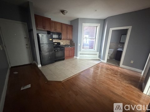 808 22Nd St 2 Beds Apartment for Rent