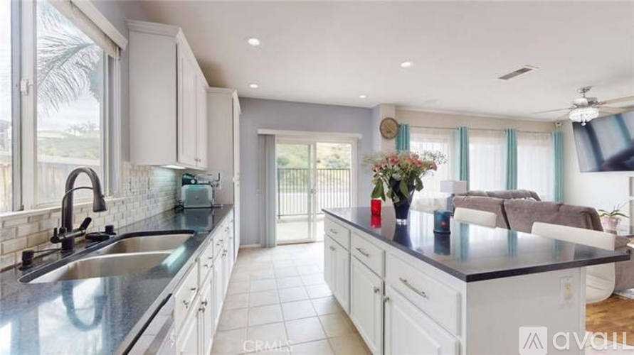 28312 Sycamore Drive 3 Beds Single Family Home for Rent - Photo gallery 5