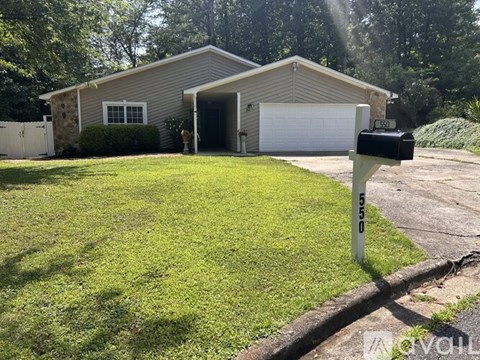 550 Creekwood Crossing East 4 Beds Apartment for Rent