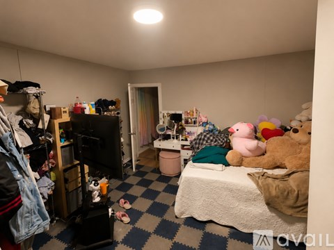 520 West Lafayette Street 5 Beds Apartment for Rent