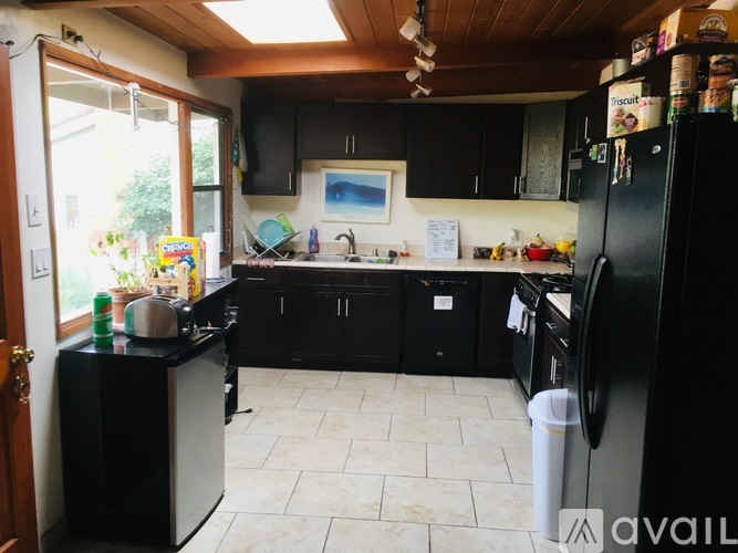 5027 Campanile Drive 5 Beds Single Family Home for Rent - Photo gallery 4