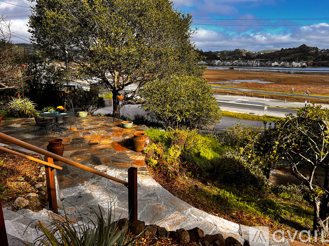 182 Almonte Boulevard 1 Single Family Home for Rent - Photo gallery 2