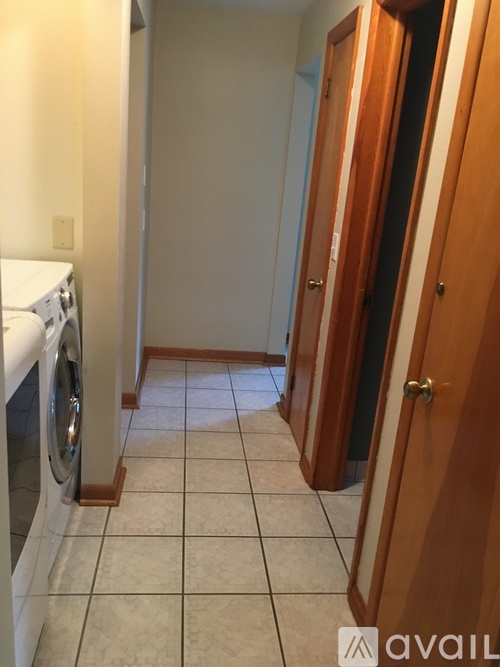 560 Kelly Street 2 Beds Apartment for Rent - Photo gallery 1