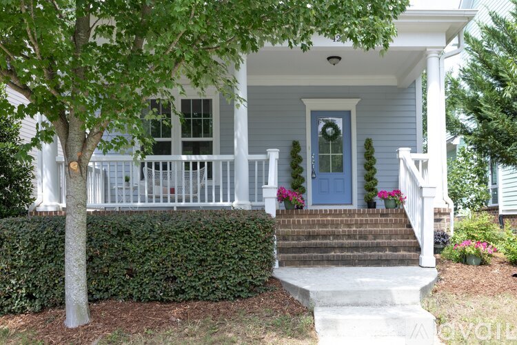 428 Claremont Drive 3 Beds Single Family Home for Rent - Photo gallery 2